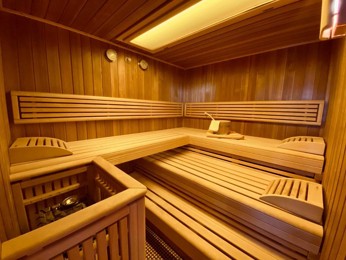 Private Spa Mit Sauna Und Whirlpool Schrozberg Bagian luar foto