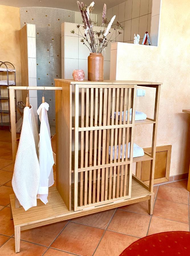 Private Spa Mit Sauna Und Whirlpool Schrozberg Bagian luar foto